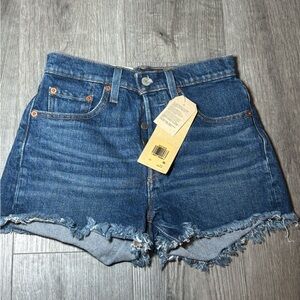 LEVIS 503 high rise fitted through hips denim shorts size 25 NEW